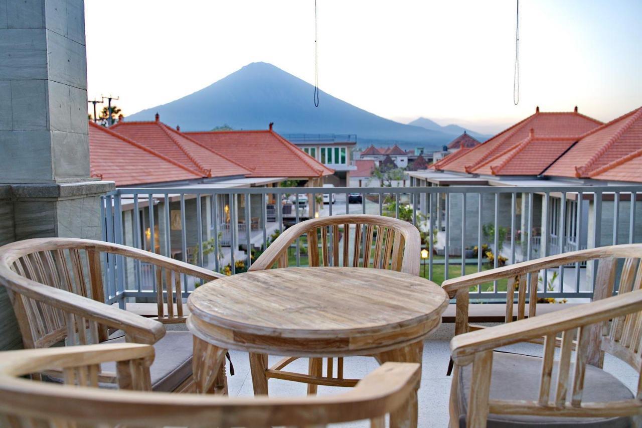 Seamount Hotel Amed Buitenkant foto