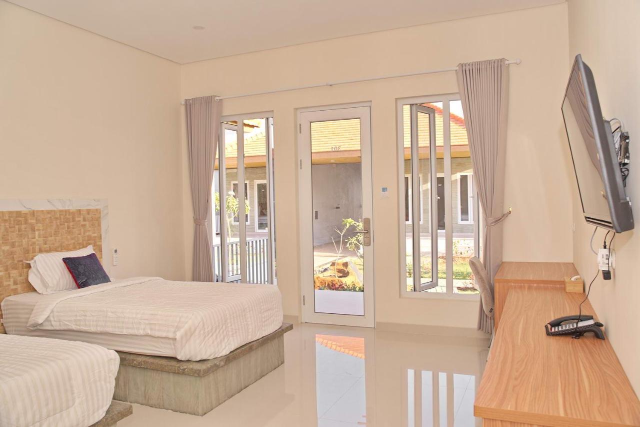 Seamount Hotel Amed Buitenkant foto