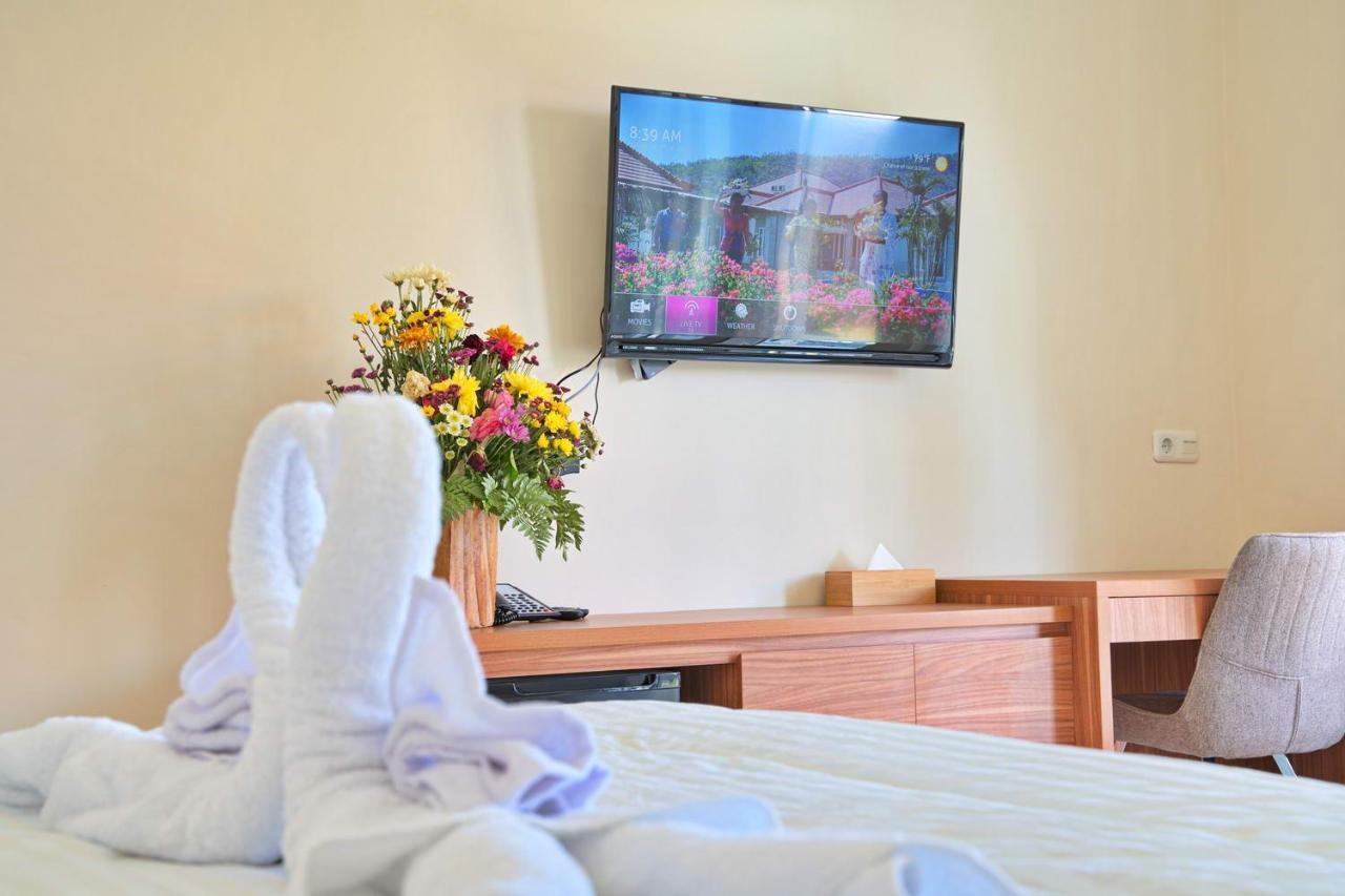 Seamount Hotel Amed Buitenkant foto
