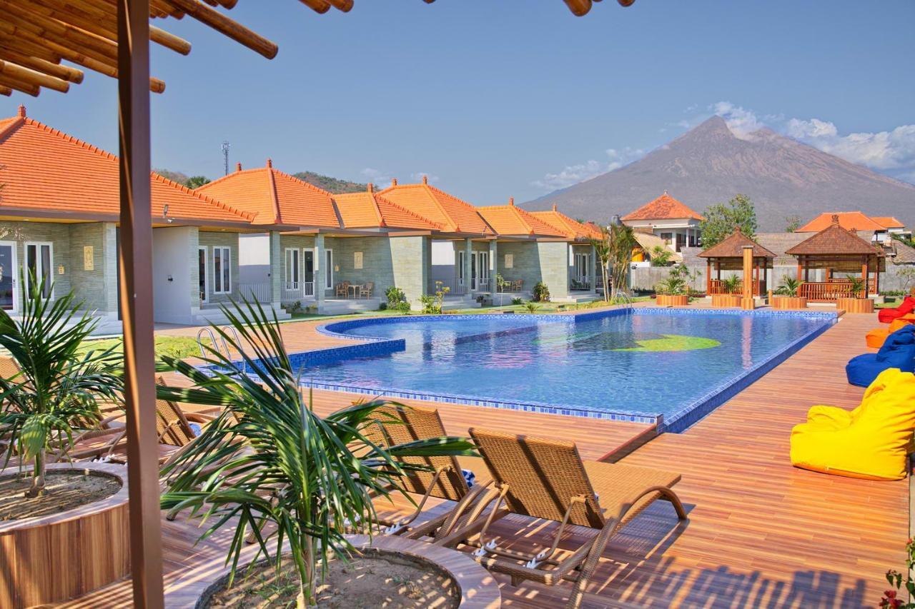 Seamount Hotel Amed Buitenkant foto